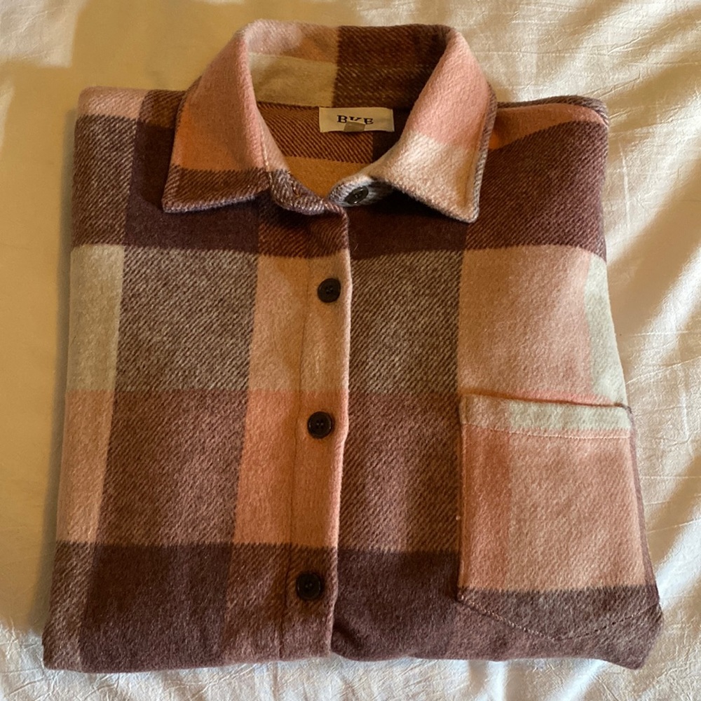 Buckle plaid shacket